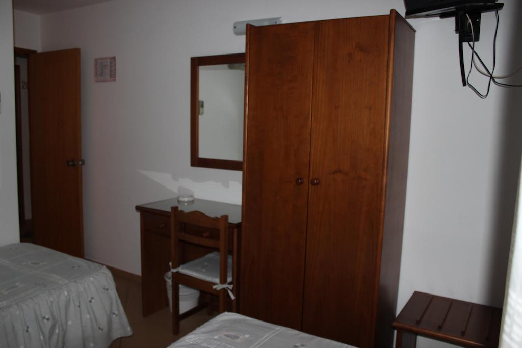 Dom Fernando I Otel Loulé Oda fotoğraf