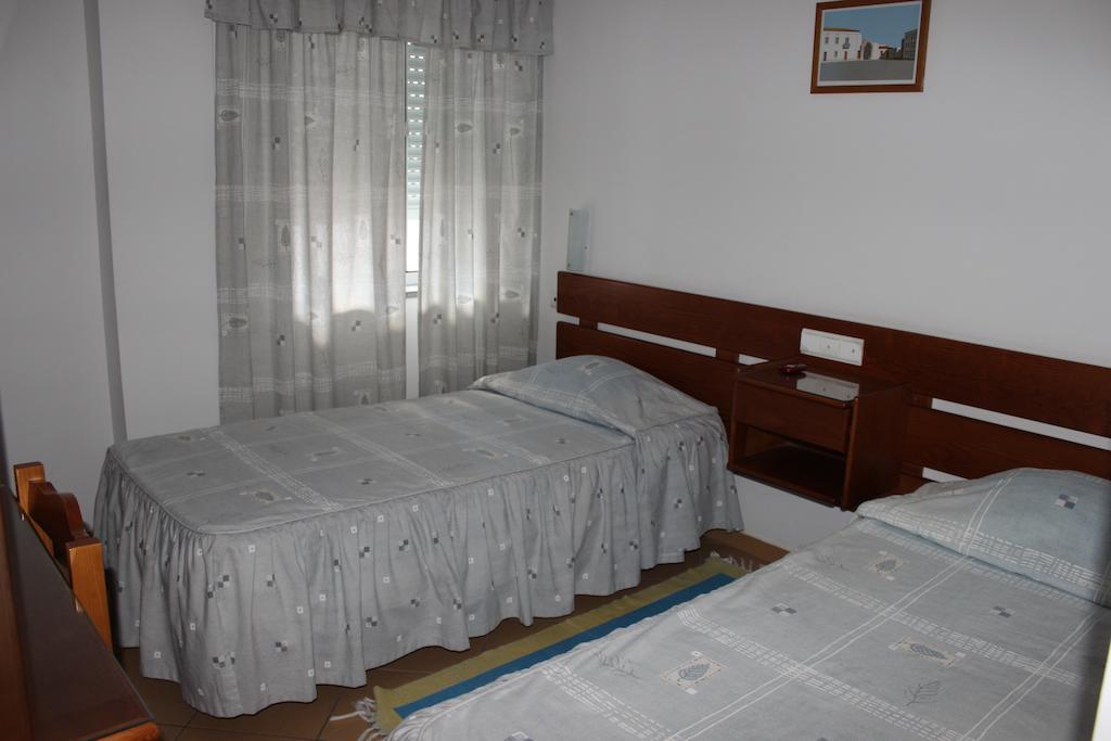 Dom Fernando I Otel Loulé Oda fotoğraf